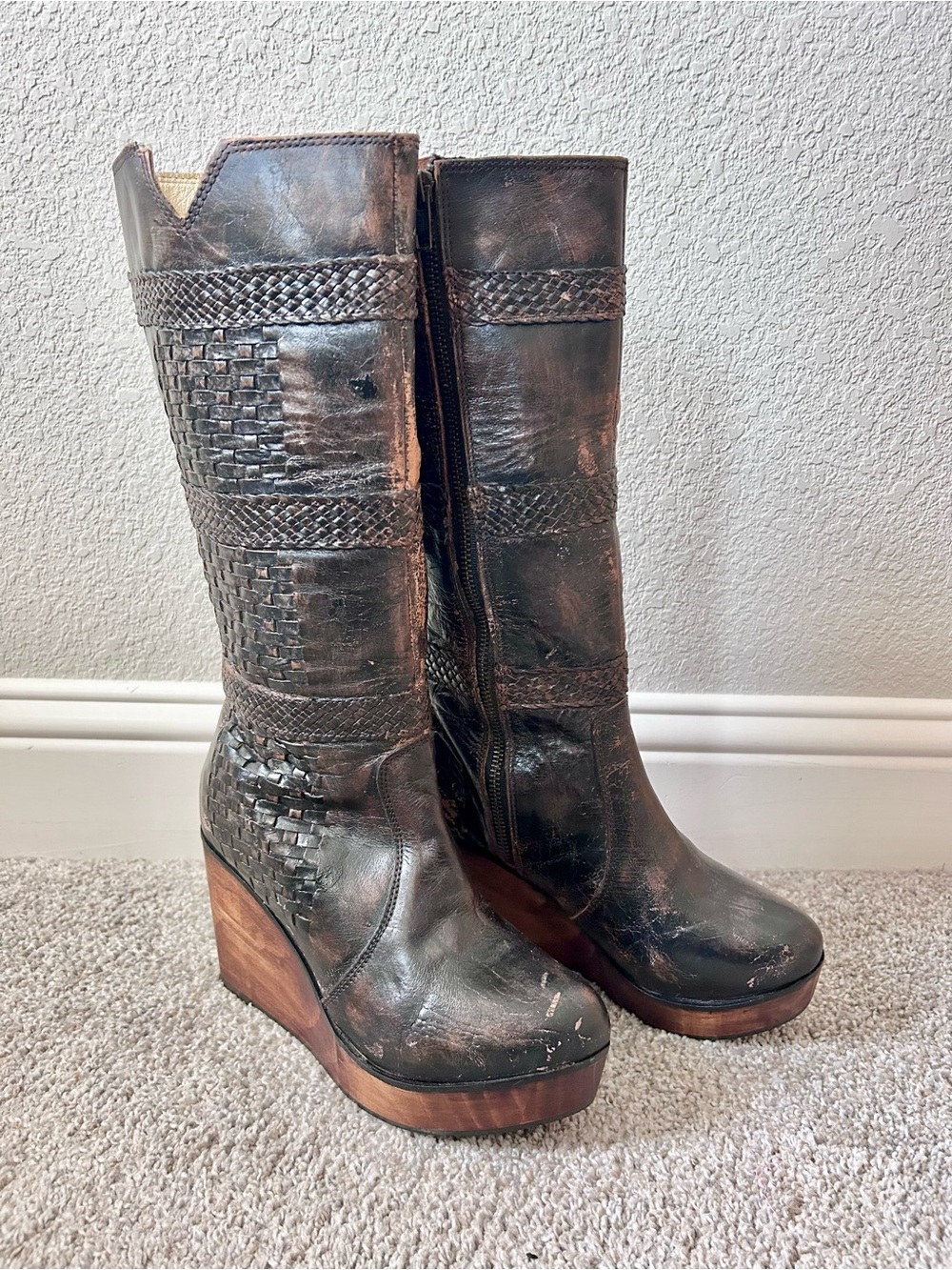 Bed Stu Cordoba Boots Size 8 Distressed Brown Leather Wood Wedge Heel